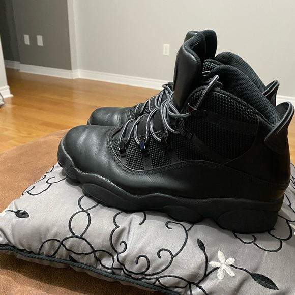 Air Jordan black leather shoes - Picture 4 of 8